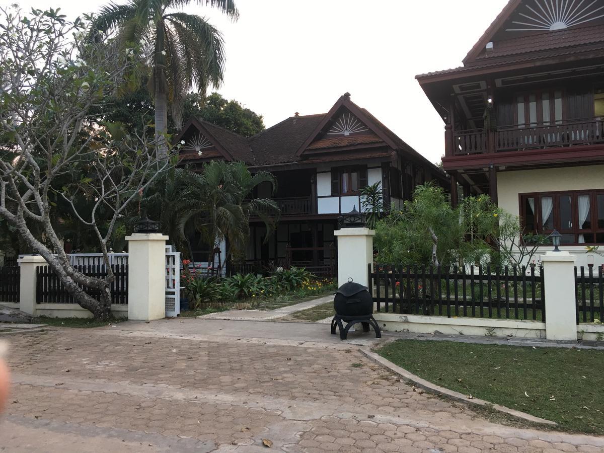 Отель Kongmany Colonial House Muang Khong Экстерьер фото